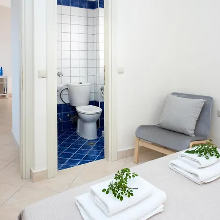 Deluxe House On The Sea Apartment